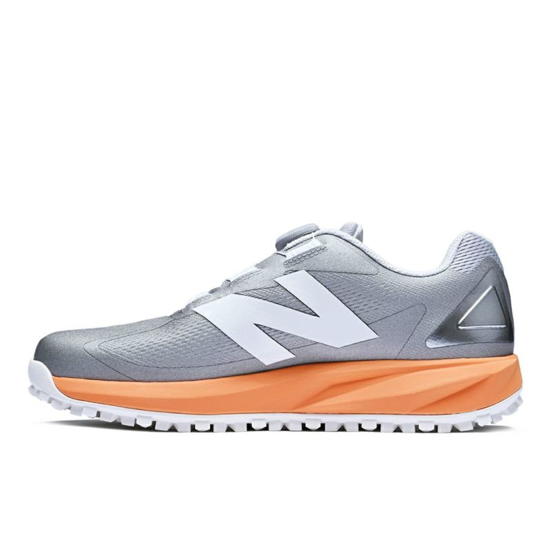 new balance シューズ メンズ シルバー