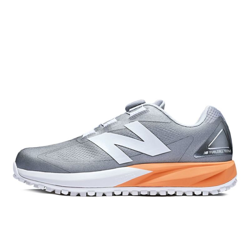 new balance シューズ メンズ シルバー
