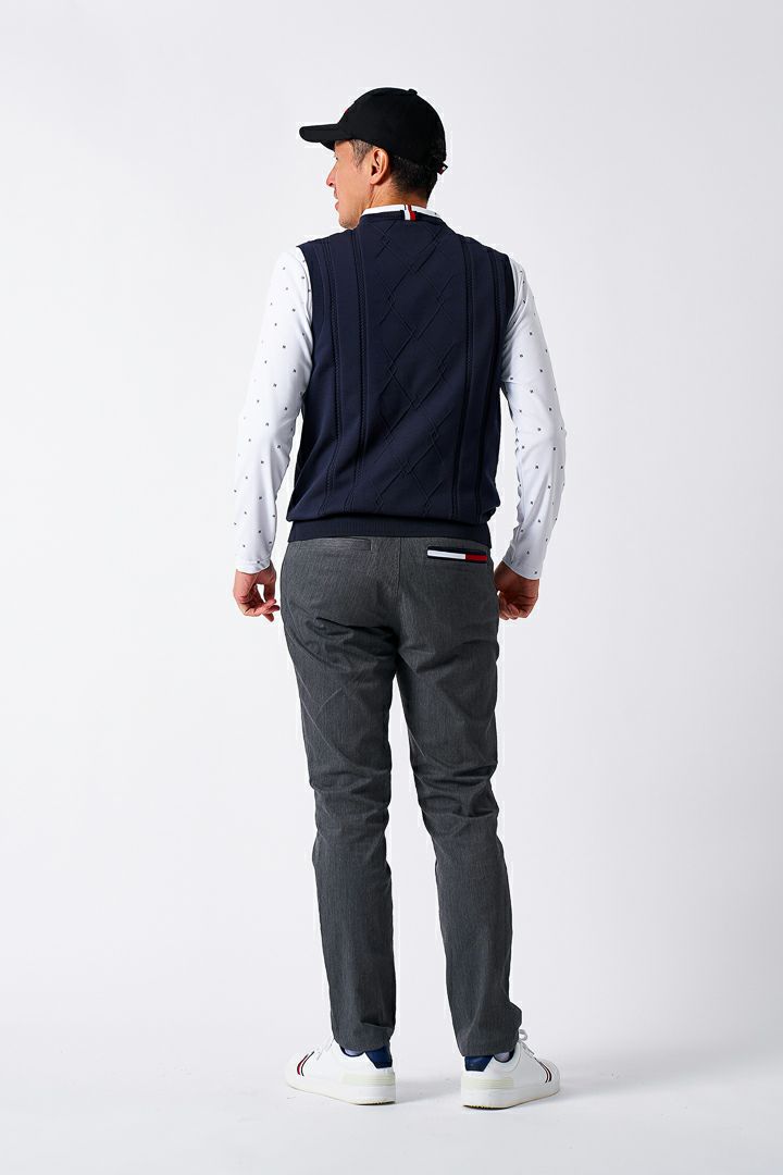 [トミーヒルフィガー]メンズ ケ-ブル浅Vネック ニットベスト　コーデ