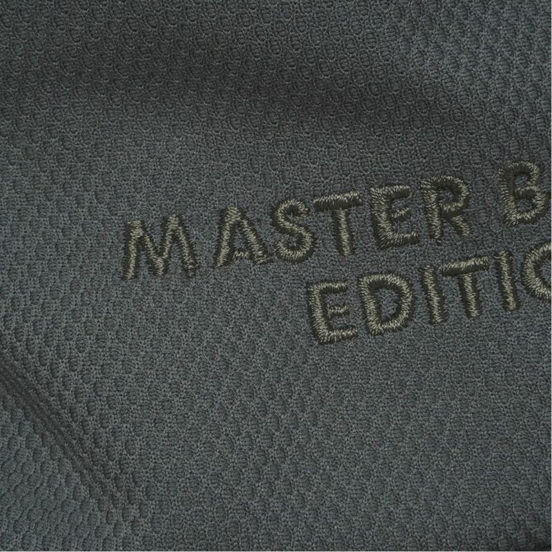 MASTER BUNNY EDITION ユニセックス キャップ グレー