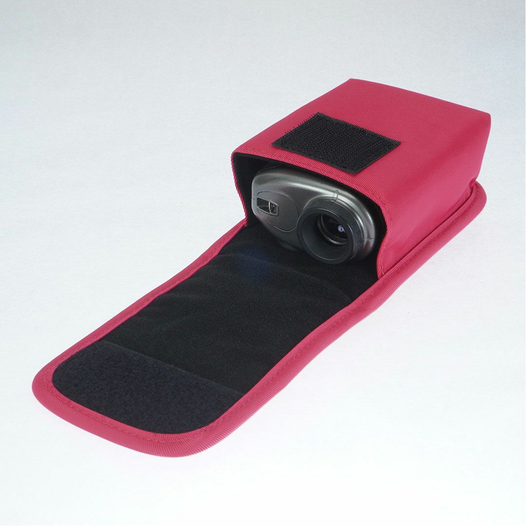 MASTER BUNNY EDITION ﾕﾆｾｯｸｽ ﾋﾟﾝｸ ﾎﾟｰﾁ