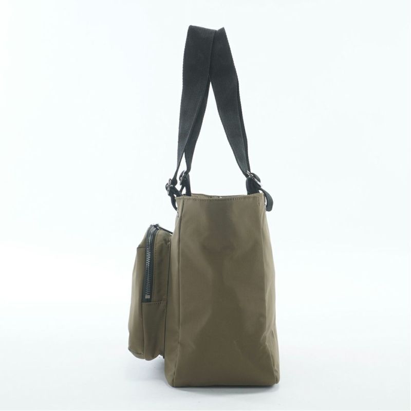 MASTER BUNNY EDITION ユニセックス カートバッグ カーキ