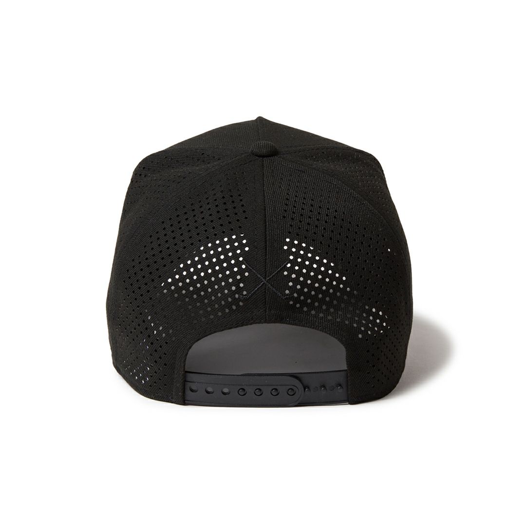 ニューエラ NEW ERA メンズ レディース ユニセックス [ゴルフ] 9FORTY A-Frame クラシックロゴ レーザーパフォーテッド ブラック ERMZ53XC 詳細2