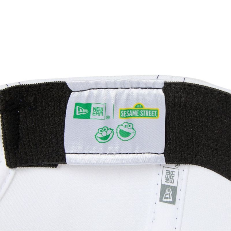 ニューエラ NEW ERA メンズ レディース ユニセックス [ゴルフ] 9FIFTY ストレッチスナップ SESAME STREET セサミストリート Golf is Good ホワイト ネイビーバイザー ERMZ543C 詳細2